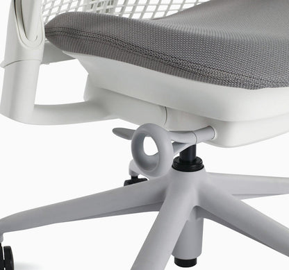 Sayl Chair